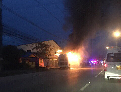 客車自動(dòng)破窗裝置,遙控自動(dòng)破玻器,破窗器,南冠破玻器 客車自動(dòng)破窗裝置,遙控自動(dòng)破玻器,破窗器,南冠破玻器
